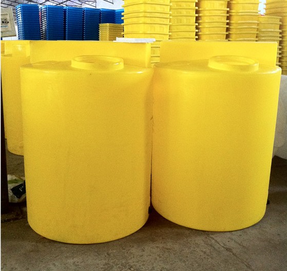 UVStabilised PE Plastic Chemical Tanks For Cooler Water Treatment Mc
