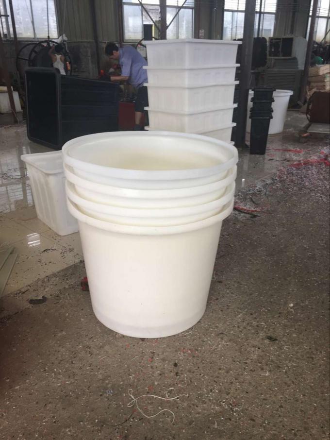 M400 UV Plastic Cattle Drinking Troughs , Fishing Circular 5 Gallon Plastic Tub Custom